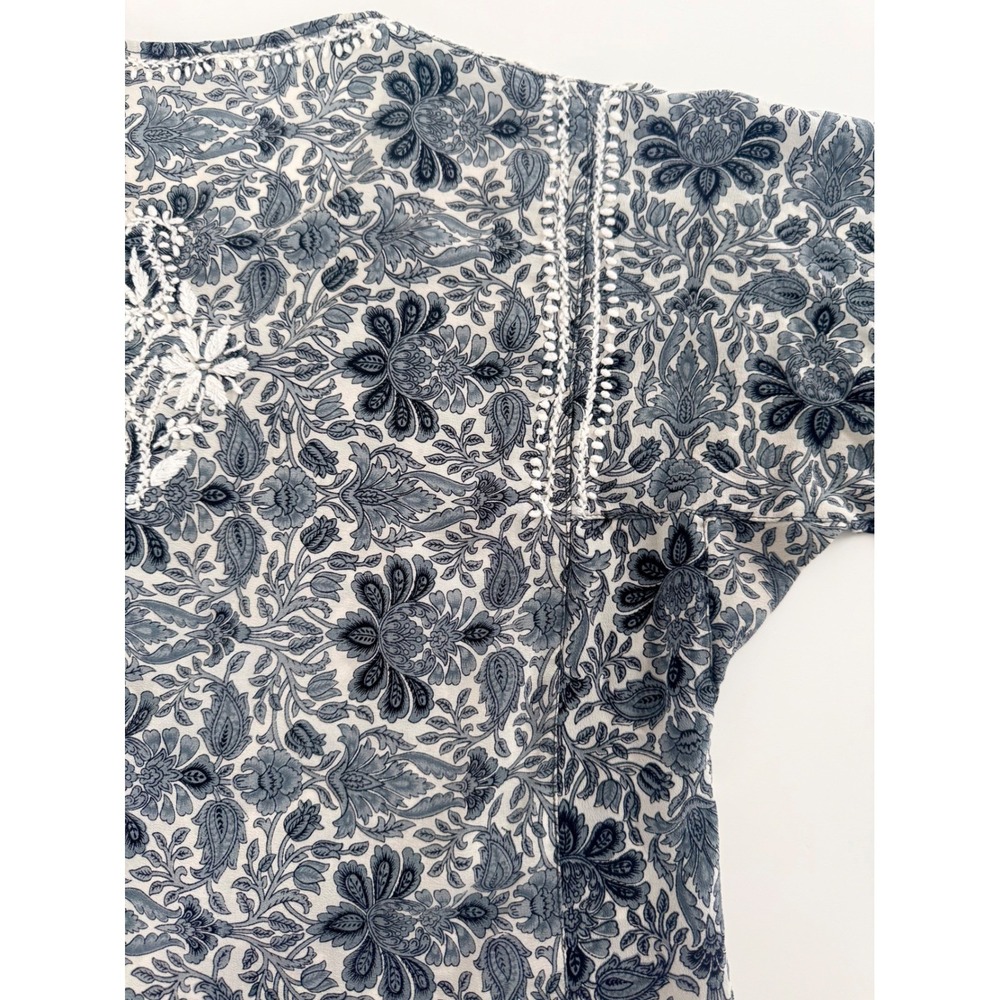 Boho Luxe Floral ‎ Silk Tunic Embroidered Artisan Top S Relaxed Fit Art to Wear - Picture 5 of 14
